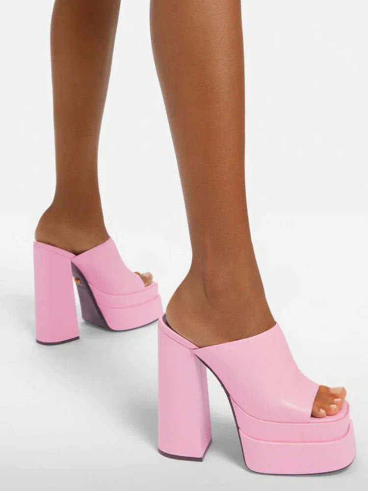 כפכף פלטפורמה דגם- לוסיאנה