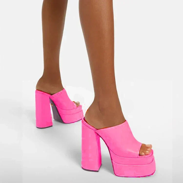 כפכף פלטפורמה דגם- לוסיאנה