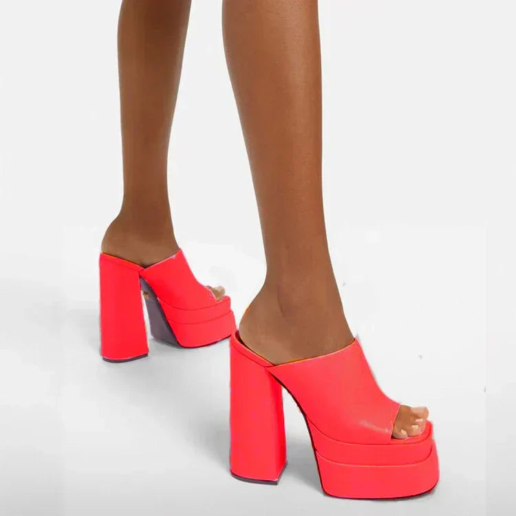 כפכף פלטפורמה דגם- לוסיאנה